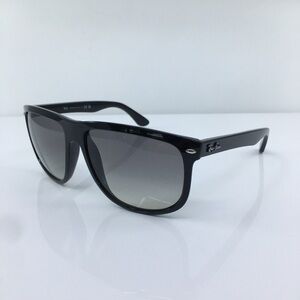 Ray-Ban RB4147 601/32 Black Brown Gradient 60mm Non-Polarized